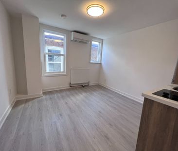 For Lease - 15 Thorburn Avenue Unit# 204, Toronto, Ontario - Photo 2