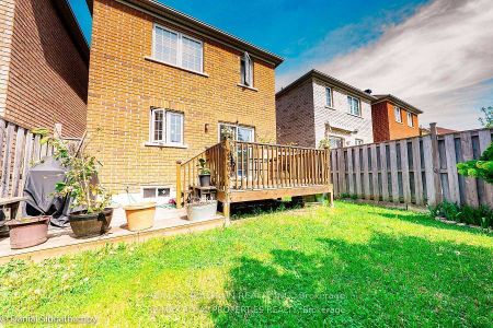 For Lease - 85 HIGHHILL Drive, Toronto, Ontario - Photo 3