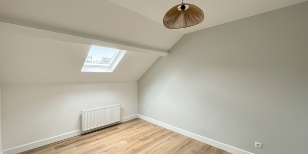 Woning te huur in Etterbeek voor € 2.500 met 4 slaapkamers - Photo 1