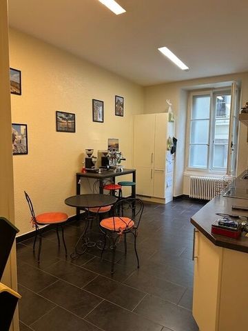 For rent – Beautiful charming apartment in Montreux with garden - Photo 2