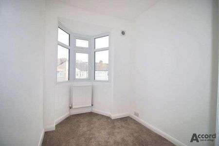 The Drive, Collier Row, RM5 - Photo 4