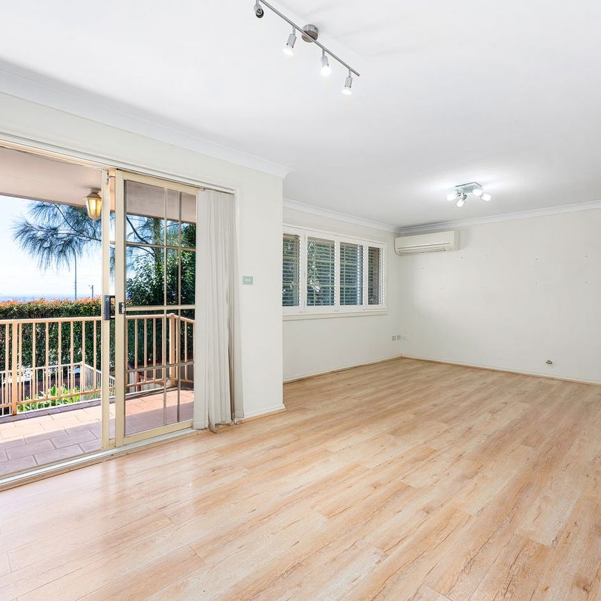 Immaculately Presented Villa in Boutique Complex - Photo 1