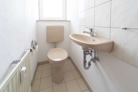 Toller Blick: 3-Zimmer-DPenthousewohnung mit Balkon - Photo 2