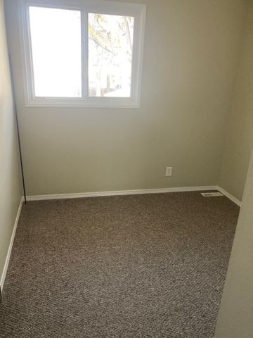 Hilltop Estates – 3 Bedroom Condo - Photo 2