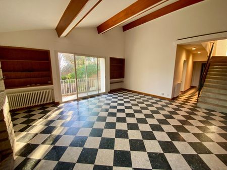 « LES ANGLES - MAISON 122M² AVEC PISCINE ET GARAGE » - Photo 2