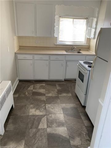 For Lease - 5473 Ontario Avenue Unit# 5, Niagara Falls, Ontario - Photo 2