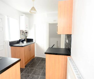 2 bed flat to rent in Northbourne Road, Jarrow, NE32 - Photo 2
