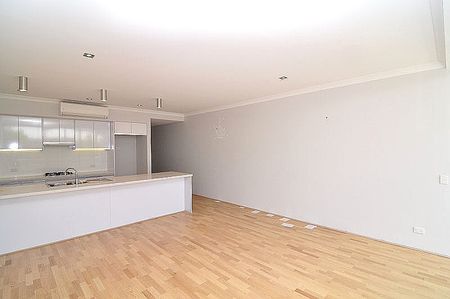 18/7 College Corner, O’Connor WA 6163 - Photo 2