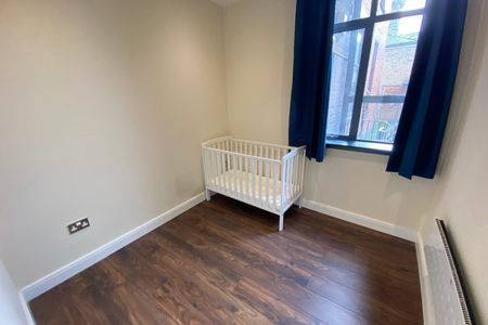 High Street, KIDDERMINSTER - Photo 4