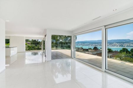 Exklusive Attika-Terrassenwohnung mit Traumaussicht auf den Zürichsee und Cheminée - Foto 2