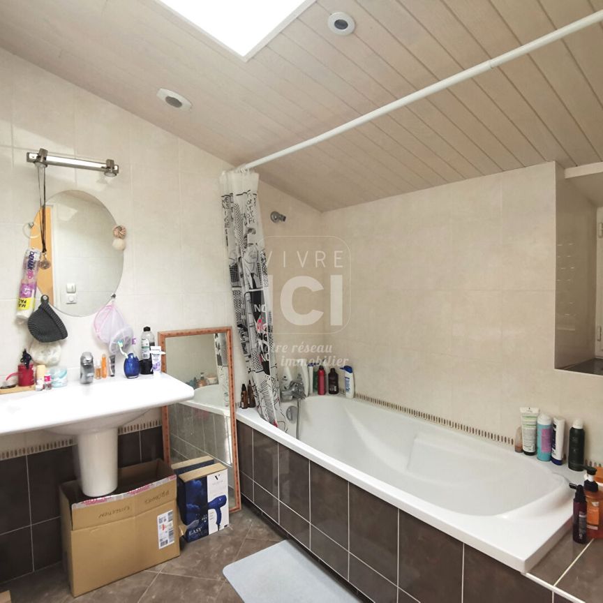 A Louer Maison à Treillieres 3 Pièce(s) 83.29 M2 Avec Jardin Et Sous-sol - Photo 1