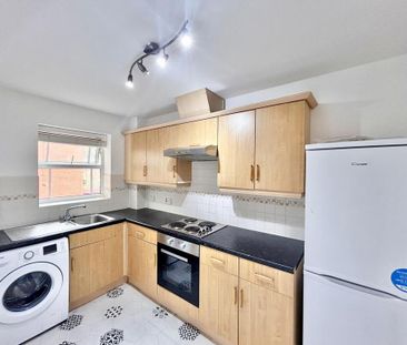 2 bedroom apartment to rent - Photo 4