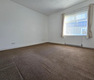 Camp Street, Burnley - Photo 4