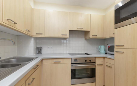 2 bedroom apartment to rent - Photo 4