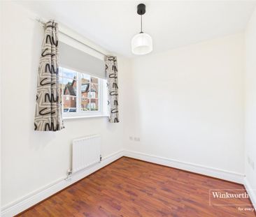 3 bedroom detached house to rent - Photo 5