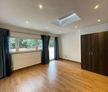 Bourne End Road, Northwood, HA6 - Photo 2