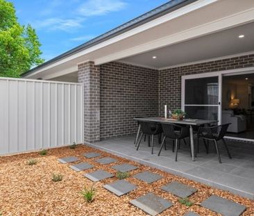 21 Brooke Avenue, Killarney Vale - Photo 6