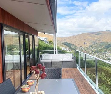 Available 6 months - Scarborough Stunner! - Photo 5