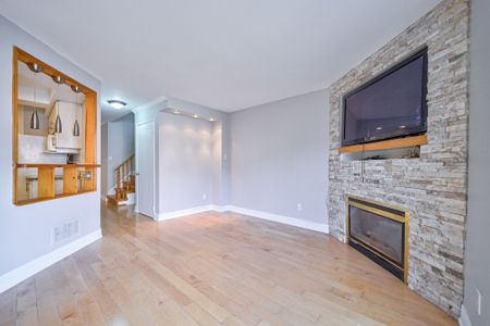 For Lease - 5634 Whistler Crescent, Mississauga, Ontario - Photo 3