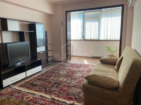 Apartament 3 camere Moldova Mall - Fotografie 2