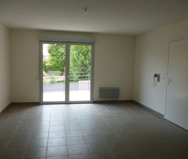 Location Appartement 4 pièces 81m² - Photo 2
