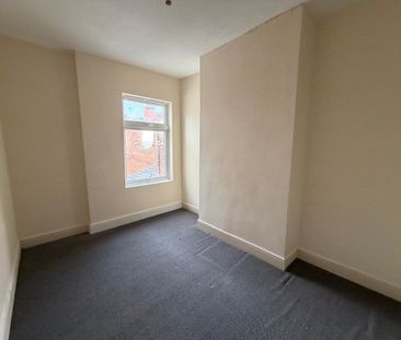2 Bedroom Mid Terraced House For Rent - Photo 6