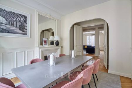 Location appartement, Paris 16ème (75016), 4 pièces, 124 m², ref 84661002 - Photo 2