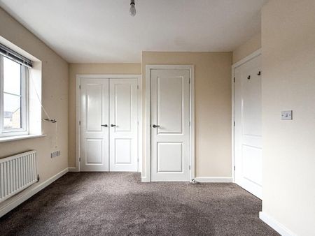 2 bedroom semi-detached house to rent - Photo 4