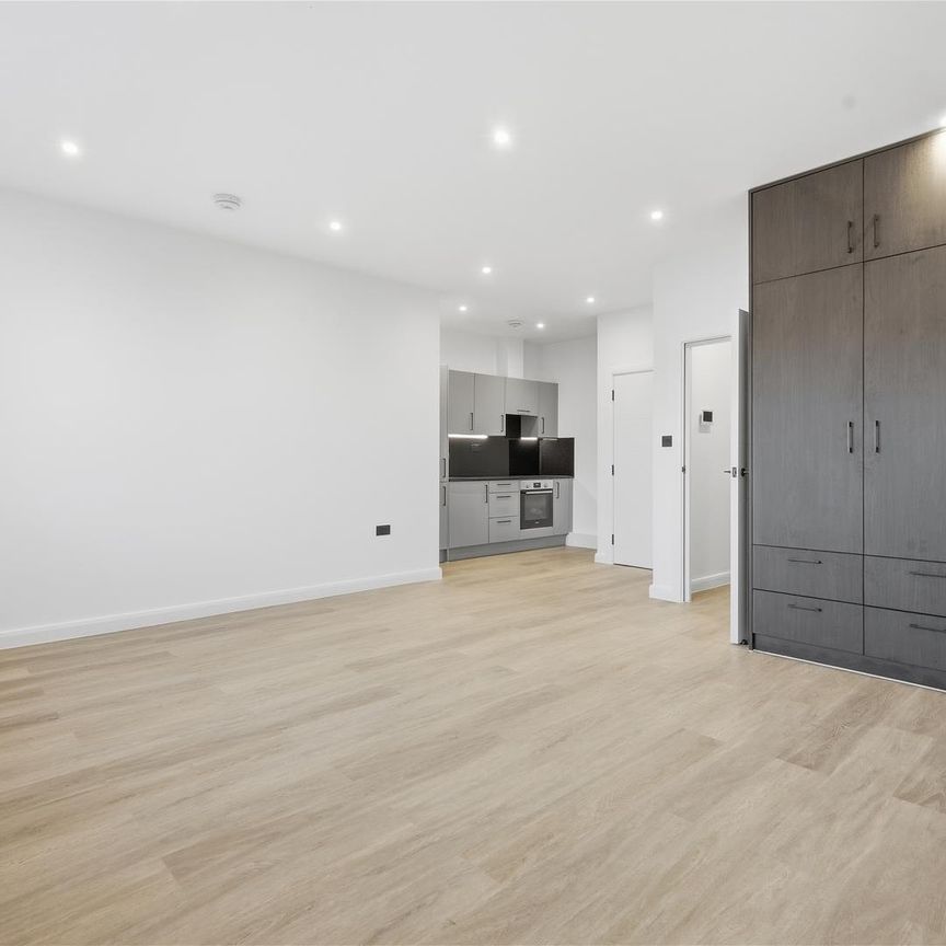 Headgate, Colchester - Photo 1