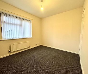 67 Ardmillan Crescent, Newtownards, BT23 4PN - Photo 3