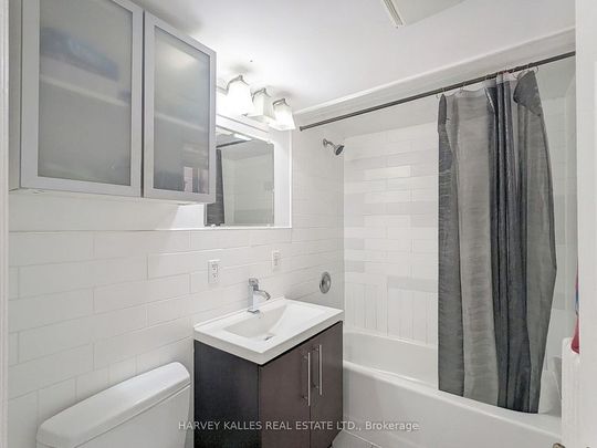 For Lease - 107 Concord Avenue Unit# Basement Rear, Toronto, Ontario - Photo 1