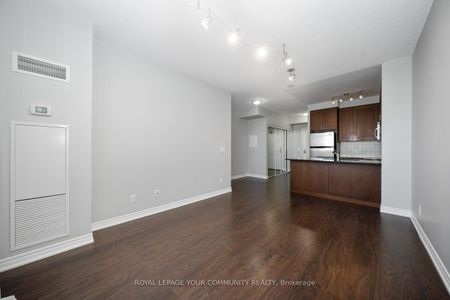 For Lease - 9245 Jane Street Unit# 402, Vaughan, Ontario - Photo 3