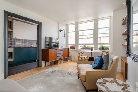 2 bedroom flat to rent - Photo 2