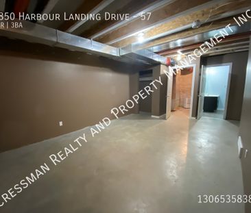 3 bed, 1 bath townhouse harbour landing - Photo 6