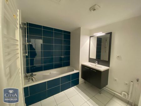 Location Appartement 1 pièce 30m² LYON 8ème - Photo 4