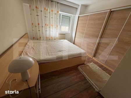 Apartament de inchiriat, 95 mp, zona 13 Decembrie - Photo 4