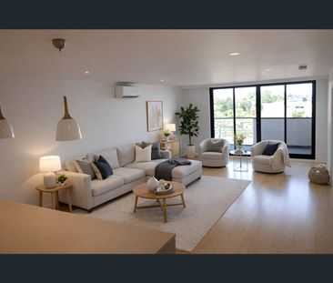 Better Than New – Exceptionally Spacious, Fully Renovated Apartment - Photo 1