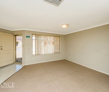 3 Kara Turn, Canning Vale WA 6155 - Photo 5