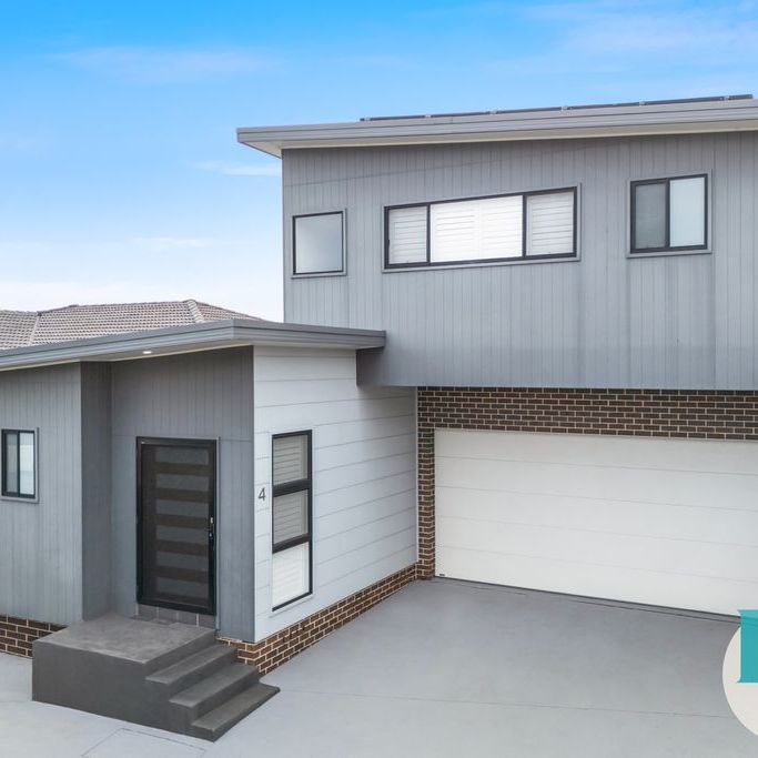 East Side Location – Modern Townhouse - Photo 1