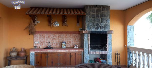 Apartment rental for teachers only, Marbella. - Photo 1