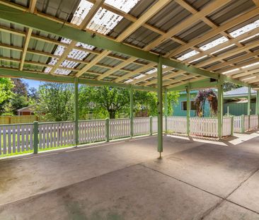 164 Bayswater Road, Croydon South, Vic 3136 - Photo 2