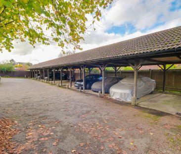 Windmill Platt, Handcross, RH17 - Photo 2
