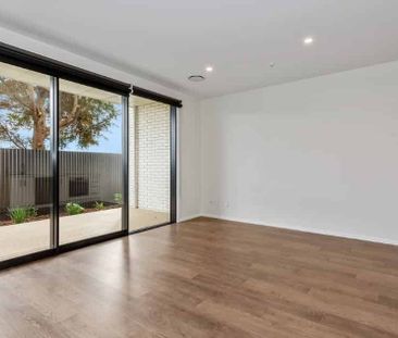Great CBD Location Close to Hospital - Photo 4