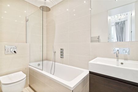 Nevern Square, Earls Court, SW5, London - Photo 4