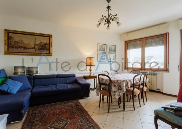 Luminosissimo appartamento con 4 posti letto e cuicna separata