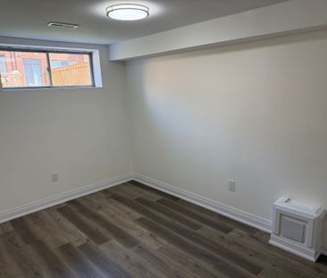 For Lease - 2111 Wilson Street, Innisfil, Ontario - Photo 5