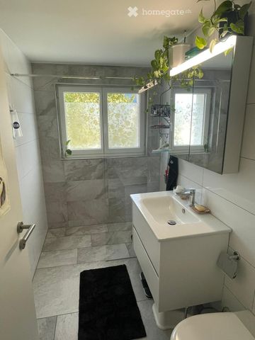 Helle 3.5-Zimmer-Wohnung mit Balkon und schöner Aussicht in Buchs SG - Photo 4