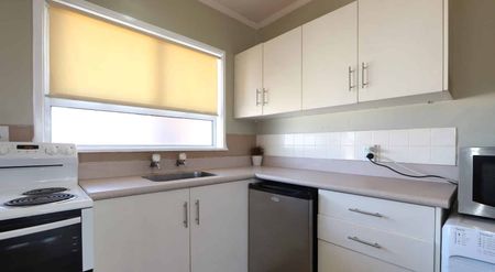 PIRIMAI - 1 BEDROOM - Photo 3