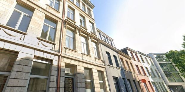 Appartement te huur in Berchem voor € 840 met 1 slaapkamer - Foto 1