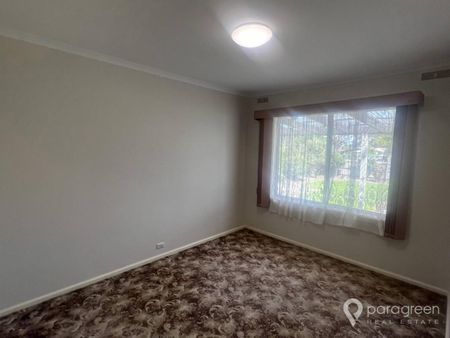 3 BEDROOM HOME IN FOSTER - Photo 4